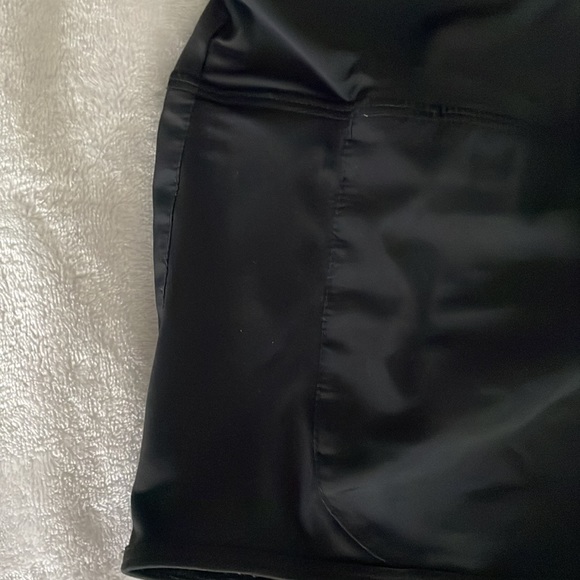 NIKE running shorts - Picture 2 of 4
